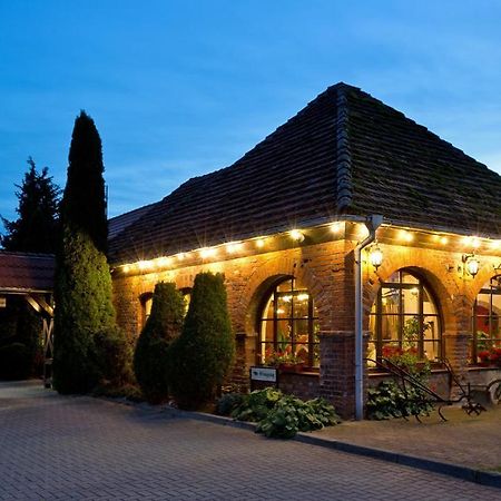 Landhotel Zur Schmiede Ґерен-Леббін Екстер'єр фото
